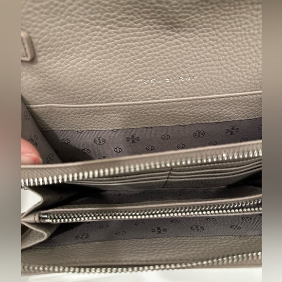 AUTHENTIC TORY BURCH CROSSBODY BAG - Picture 5 of 11